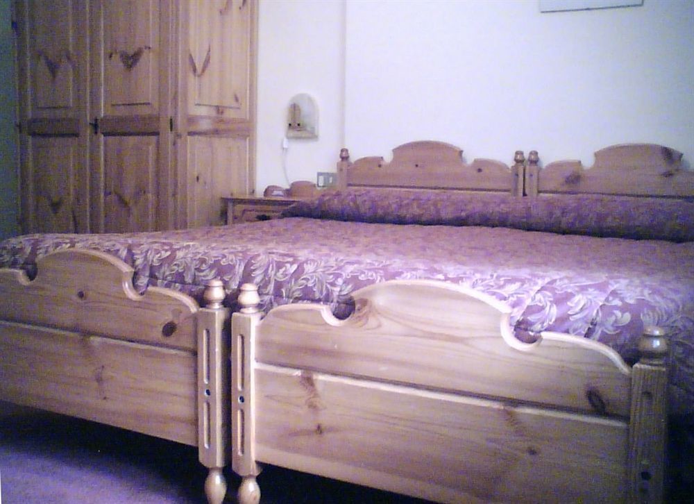 Hotel Des Alpes Кастионе дела Презолана Екстериор снимка