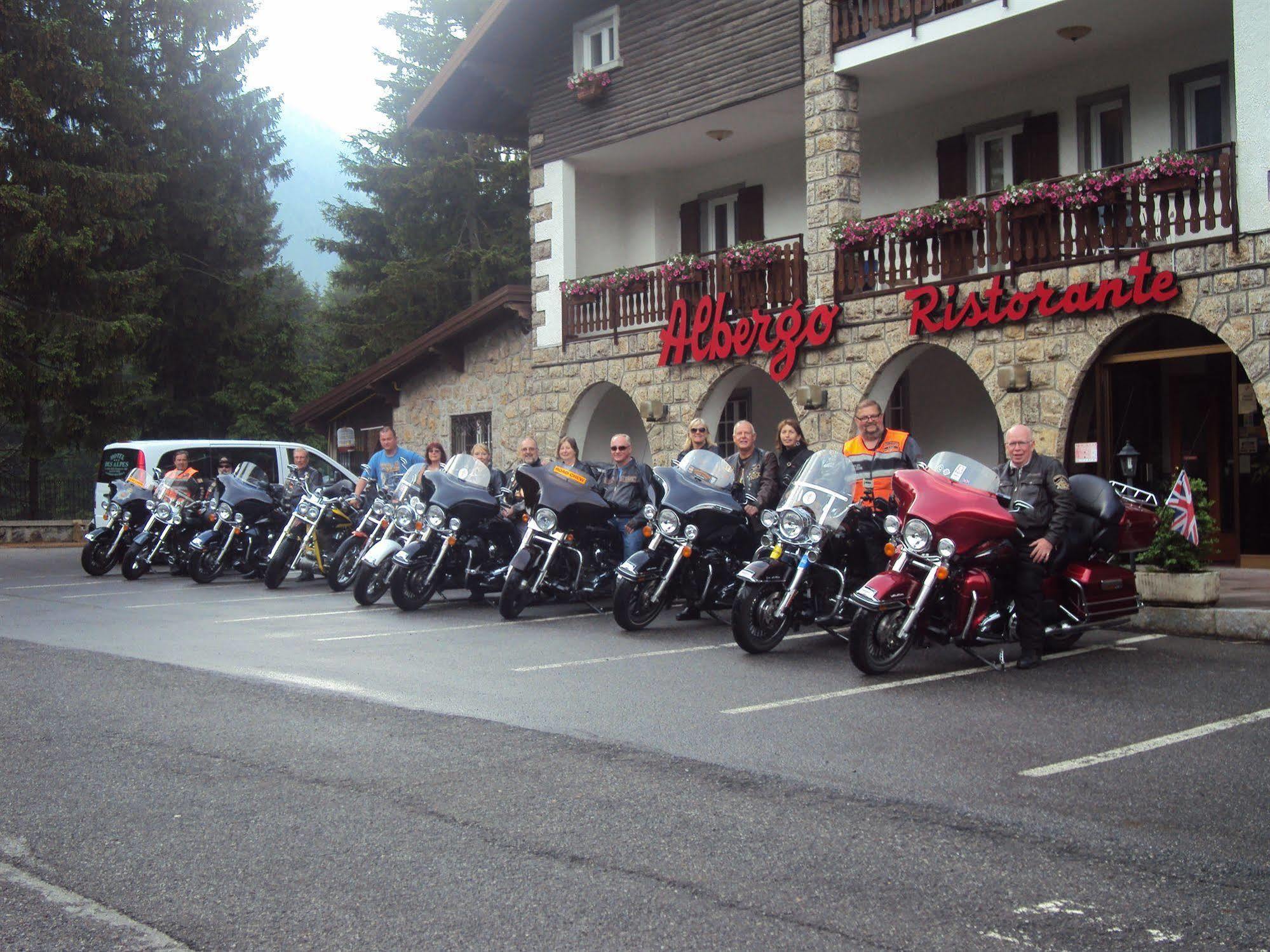 Hotel Des Alpes Кастионе дела Презолана Екстериор снимка